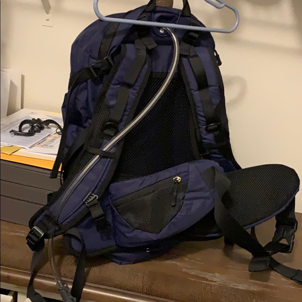 Arctic backpack - Picture 2 of 2